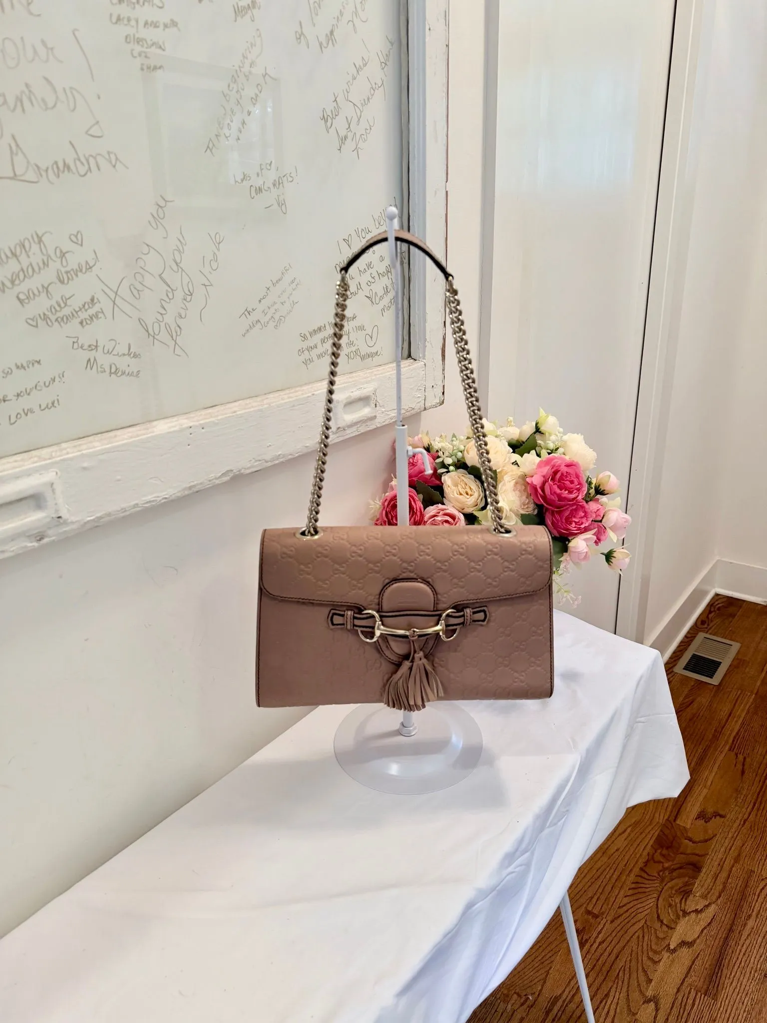 Authenticated Beige Gucci Emily Chain Flap Shoulder Bag — pre-owned luxury designer bag | LaceLuxx