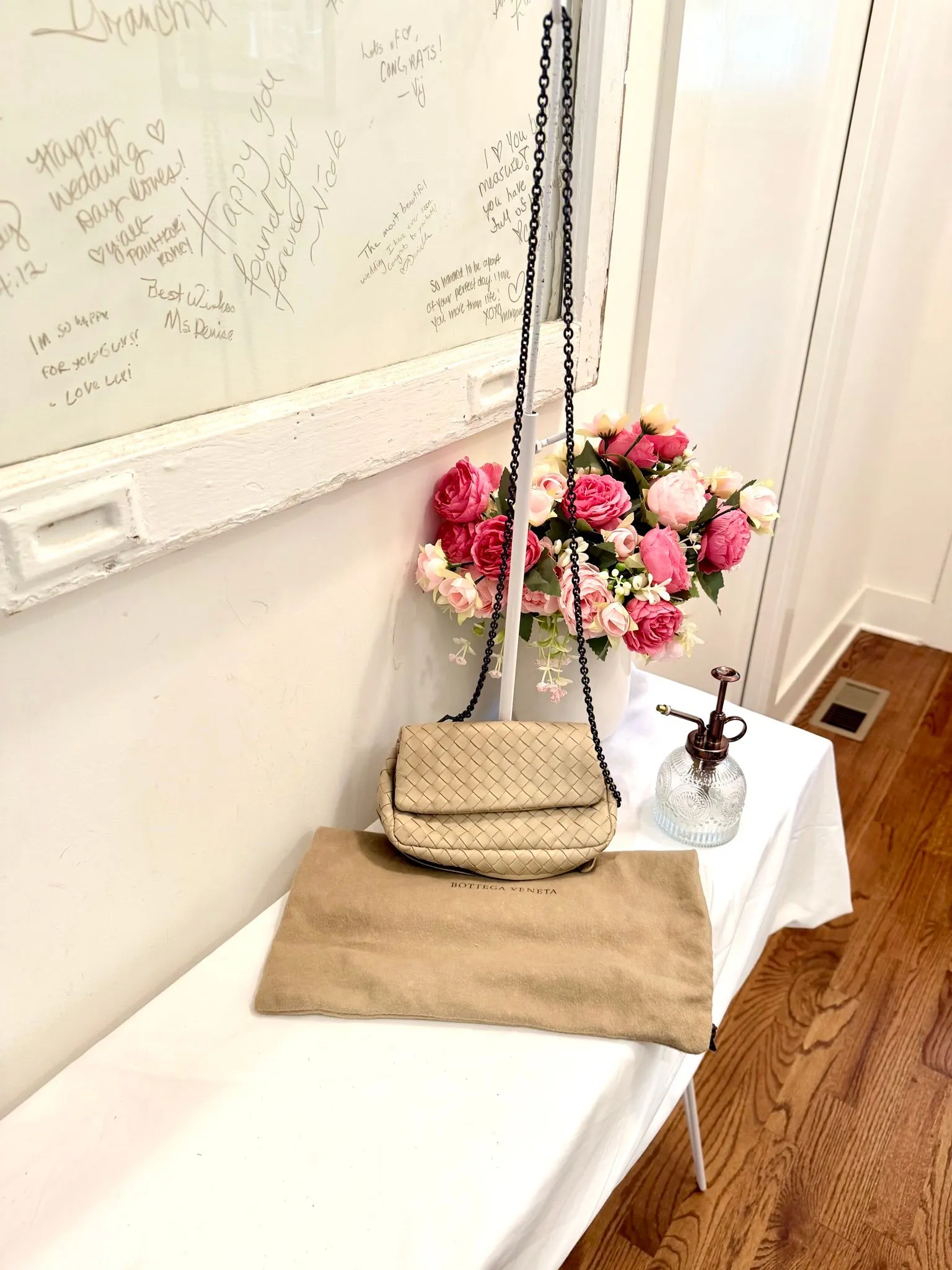 Authenticated Cream Bottega Veneta Mini Intrecciato Crossbody Bag — pre-owned luxury designer Bottega Veneta bag | LaceLuxx