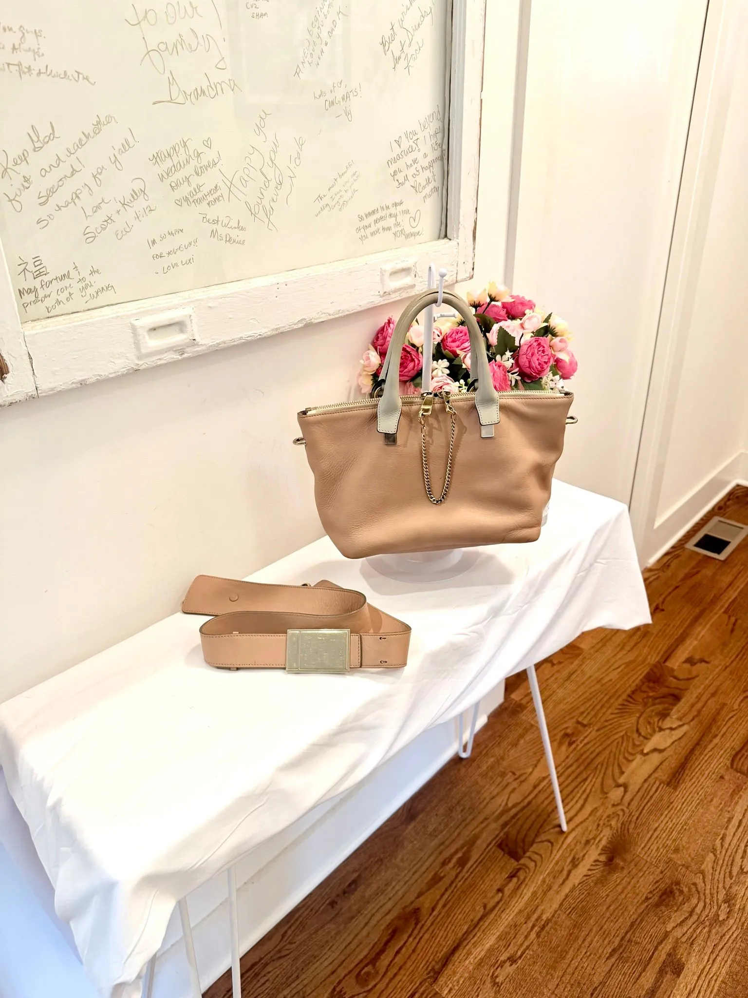 Authenticated Chloe Two Tone Tan and Cream Leather Tote / Shoulder Bag — pre-owned luxury designer Chloé bag | LaceLuxx