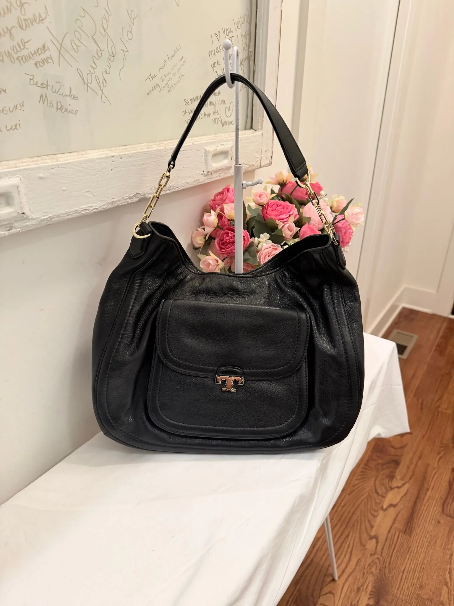 Authenticated Black Tory Burch Sammy Hobo Shoulder Bag — pre-owned luxury designer Tory Burch bag | LaceLuxx